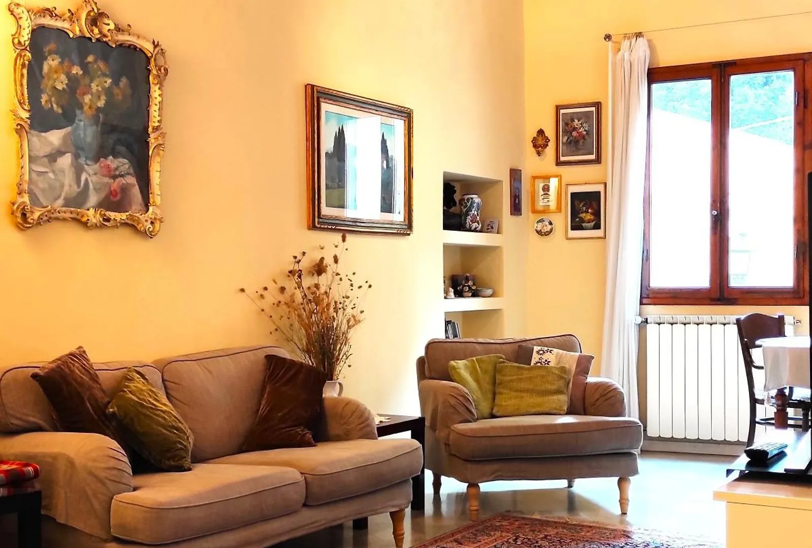 Contacten van Agnolo First Two Bedrooms Apartment Close To Duomo